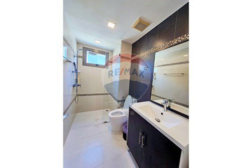 picture [920471017-405] Rent 02 Bedrooms  at Club Royal, Na Kluea - 15/21