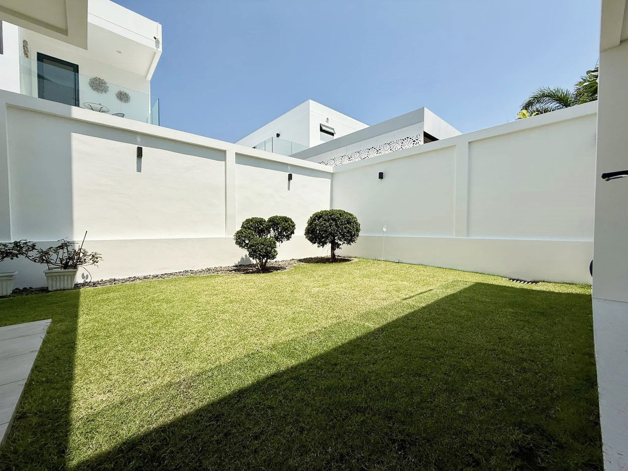 รูป ขายพูลวิลล่า 3 ห้องนอน สไตล์โมเดิร์น ในห้วยใหญ่ - รูปที่ 17/18