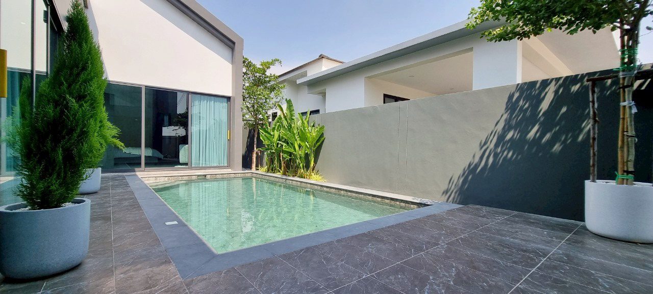 รูป วิลล่าพูล 4 ห้องนอน ใกล้ MA BPR ทรัพย์สินสำหรับขาย - รูปที่ 1/21