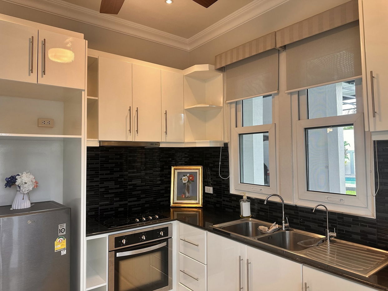 รูป ขายพูลวิลล่าสุดหรู 2 ห้องนอนในห้วยใหญ่ - รูปที่ 5/12