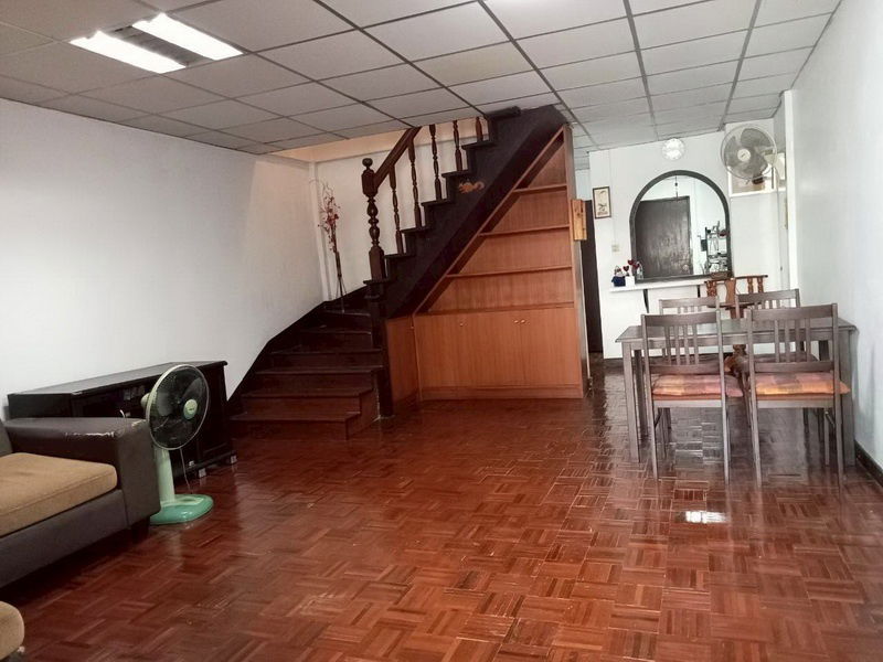 รูป ด่วน! ขายทาวน์เฮ้าส์ ทำเลทอง ลาดพร้าว 101 แยก 35 – ราคาดีแบบนี้หาไม่ได้อีกแล้ว! ใครหาบ้านทำเลดี รีบเลยค่ะ! - รูปที่ 9/11