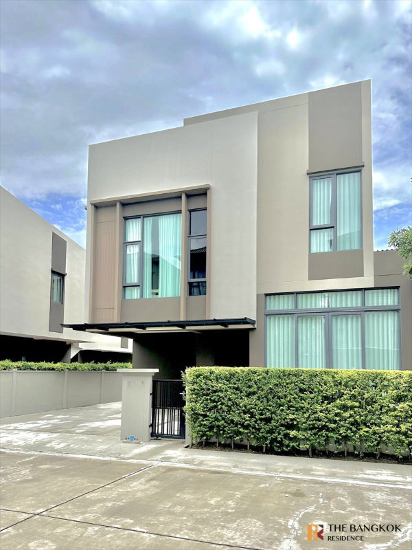 ขายบ้านเดี่ยว : Baan Klang Muang The Edition Sukhumvit-Onnut ใกล้รถไฟฟ้า 3 สาย