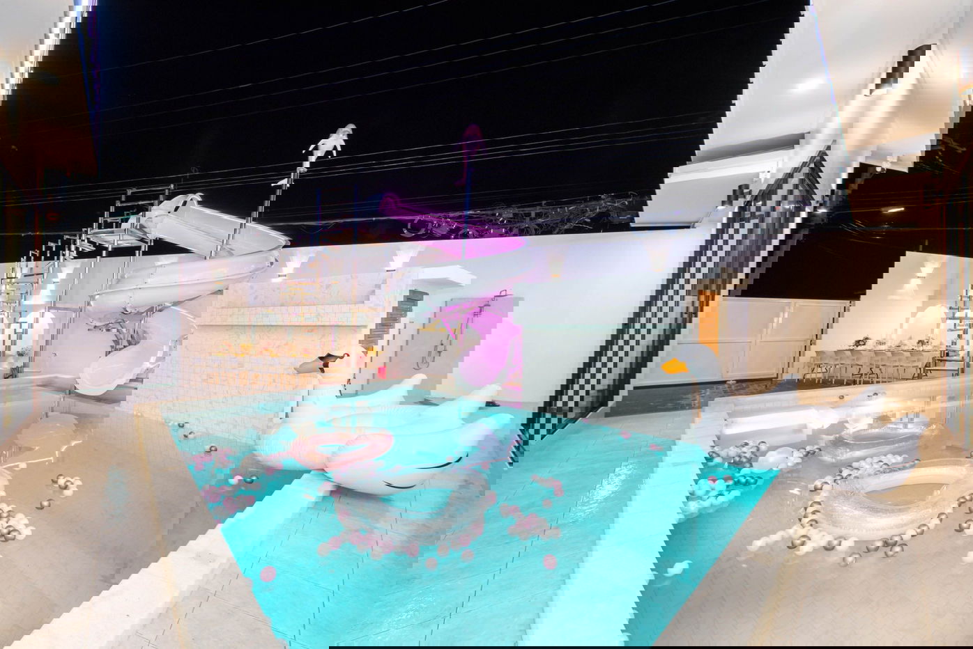 picture 5-Bedroom Pool Villa for Sale in Huay Yai - 3/9