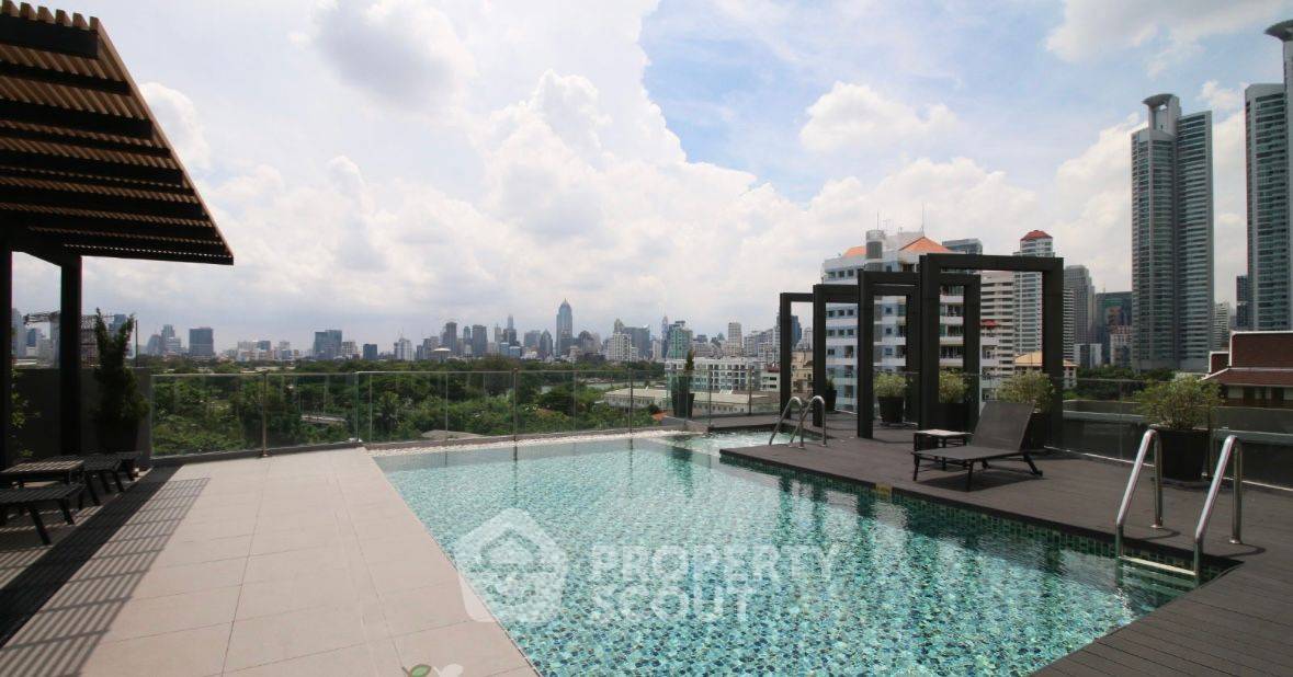 รูป คอนโด 2-ห้องนอน ที่ ทราเพโซ สุขุมวิท 16 ใกล้ MRT ศูนย์การประชุมแห่งชาติสิริกิติ์ (ID 1816071) - รูปที่ 13/16