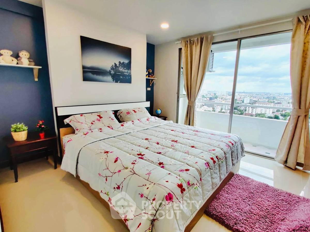 picture 2-BR Condo at Ratchada Orchid near MRT Sutthisan (ID 2462173) - 3/12