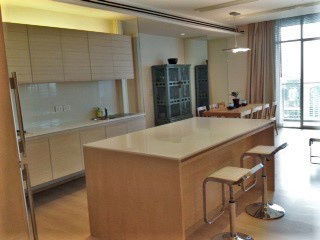 picture ST404 The Urbana Sathorn – High-Floor Luxury Residence in Prime Sathorn Location - 14/19