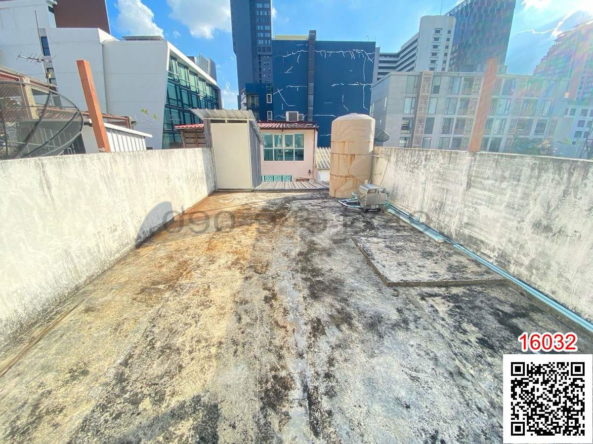 รูป เช่า อาคารพาณิชย์ 4 ชั้น Renovated ในซอยเกษมสันต์ 1 ห่างจาก BTS เพียง300เมตร ไม่กี่ก้าวจาก Siam,MBK - รูปที่ 9/9