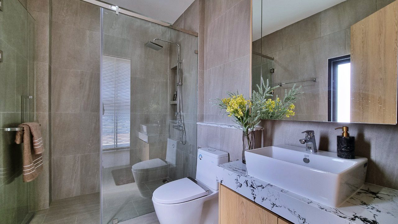 picture Luxury Vista Villa in South Pattaya for Sale - 21/24