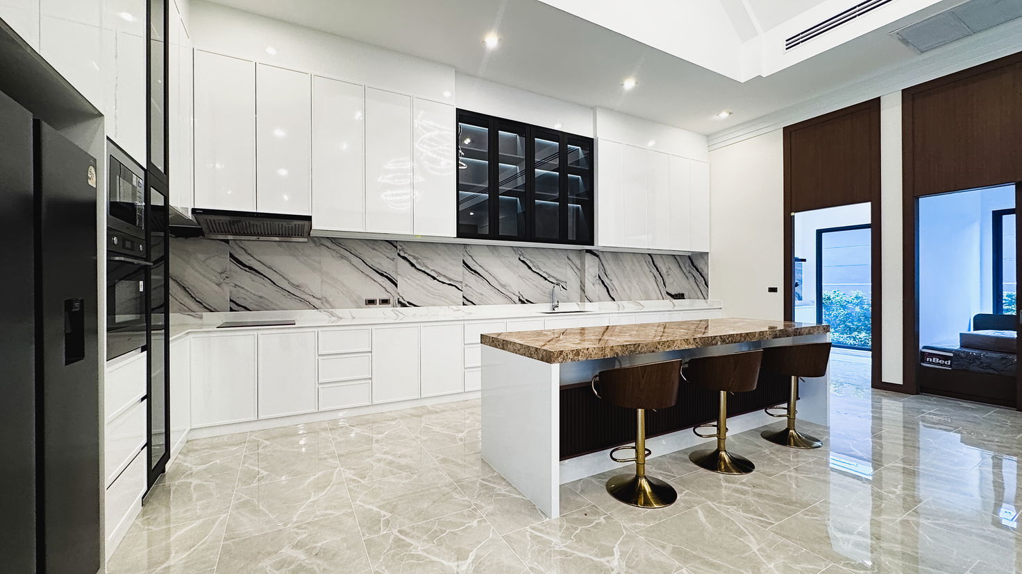 รูป วิลล่าหรูสไตล์อังกฤษให้เช่า – พัทยาตะวันออก - รูปที่ 7/23