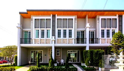 ทาวน์โฮม ถนนเตาโล : ทาวน์เฮาส์ 4 ห้องนอนสำหรับขายในเขาตาโล