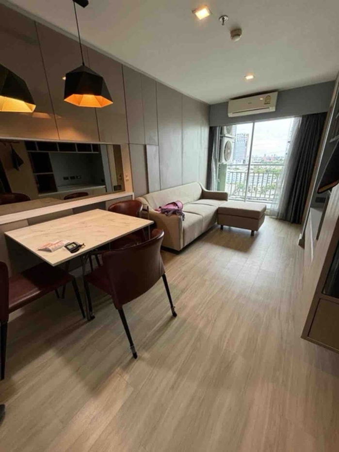 picture Airport Link huamak 350 m. Price  12,000 Baht Condo Lumpini Place Srinakarin - Huamak station ( Rental ) - 2/20