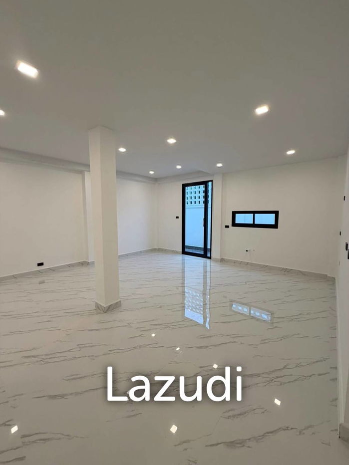 รูป ทาวน์โฮม 4 ห้องนอน 4 ห้องน้ำ ใกล้ถนนคนเดิน - รูปที่ 7/30