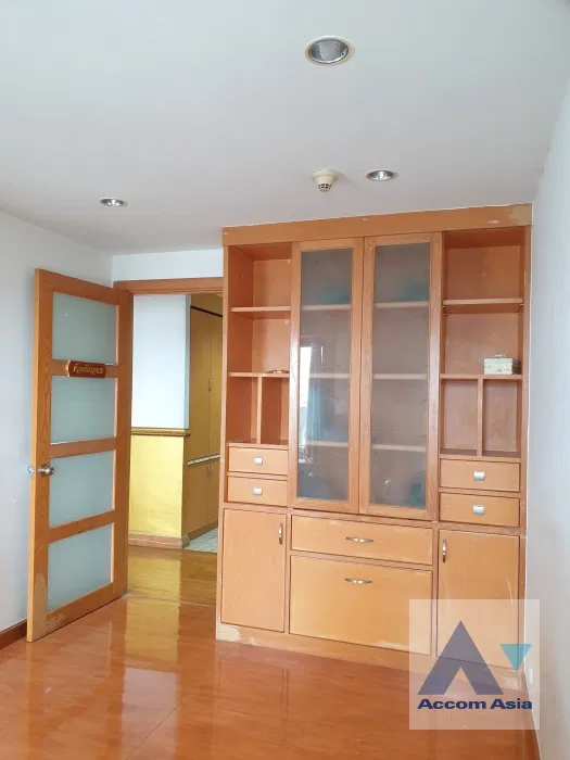 picture 🔼🔽 AccomA 📩 Office 4 BR Condominium @Nusa State Tower (AA43740) - 8/11