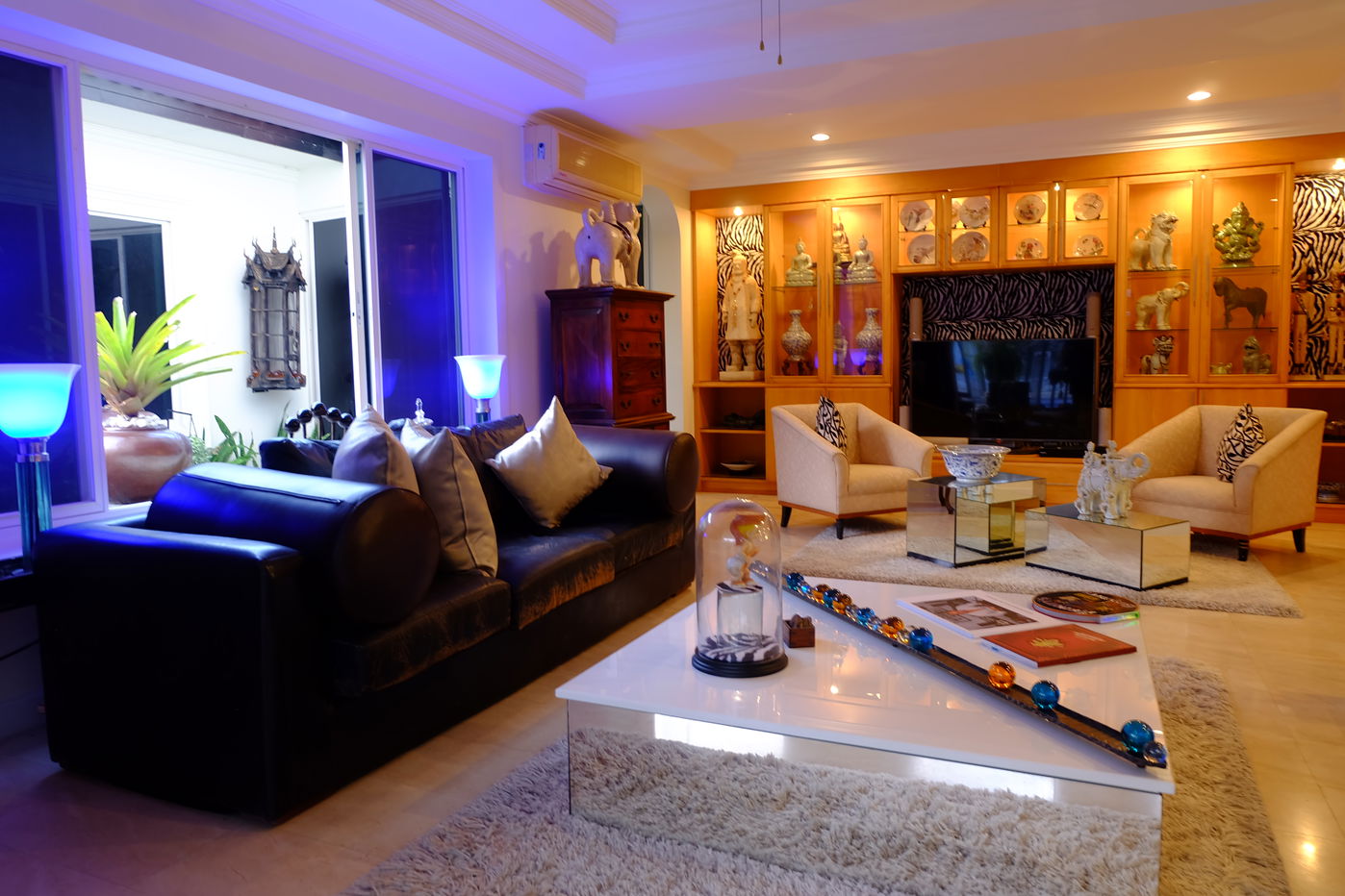 รูป Luxury 6-Bedroom Private Villa for Sale – Hua Hin - รูปที่ 8/21