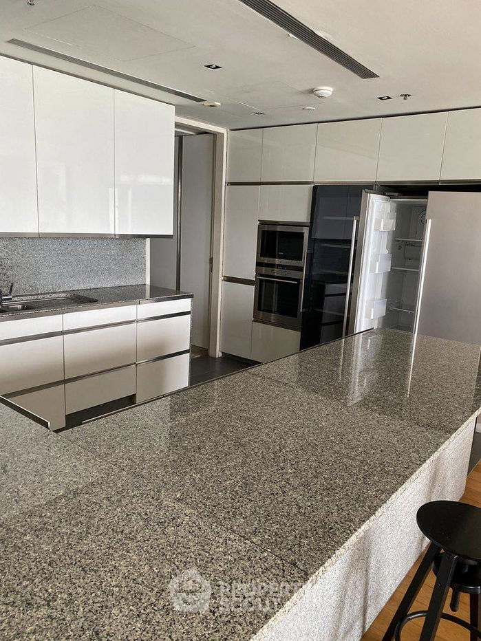 picture 3-BR Condo at The Met Sathorn near BTS Chong Nonsi (ID 894675) - 10/10