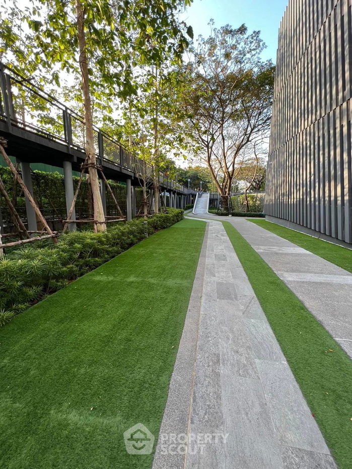 picture 2-BR Condo at Ideo O2 near BTS Bang Na (ID 1801552) - 8/23