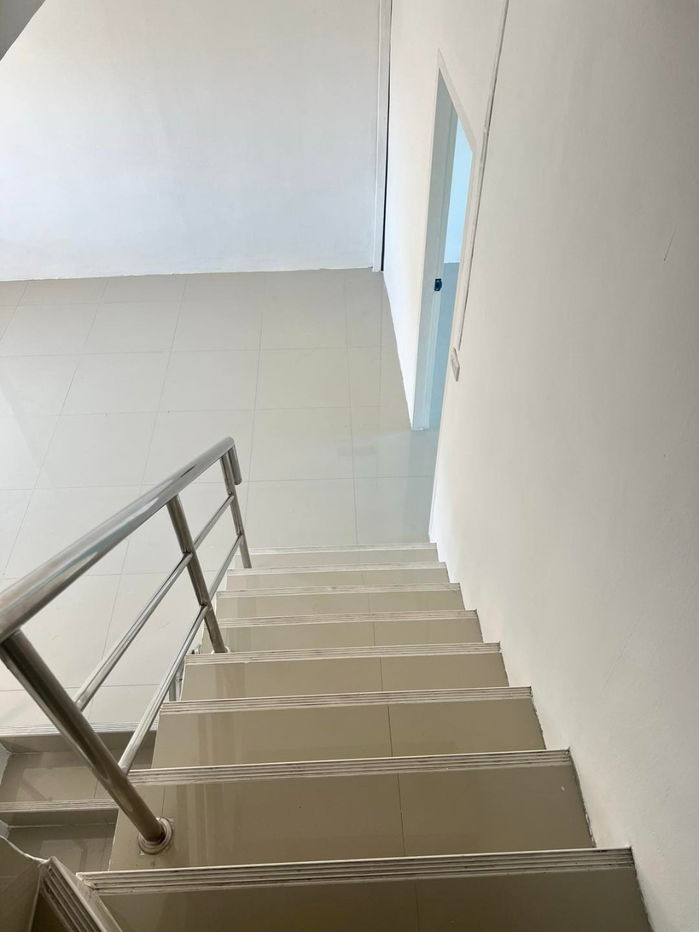 รูป 🏡 𝗛𝗢𝗨𝗦𝗘 𝗙𝗢𝗥 𝗦𝗔𝗟𝗘 | ทาวน์โฮม 3 ชั้น Petch Tawi Buddhamonthon Sai 5 หมู่บ้านเพชรทวี พุทธมณฑล สาย 5 ⚡️ - รูปที่ 10/15