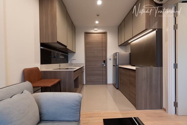 ราคาที่ดีสุด 27 ตร.ม ชั้นสูง ขายพร้อมผู้เช่า !!