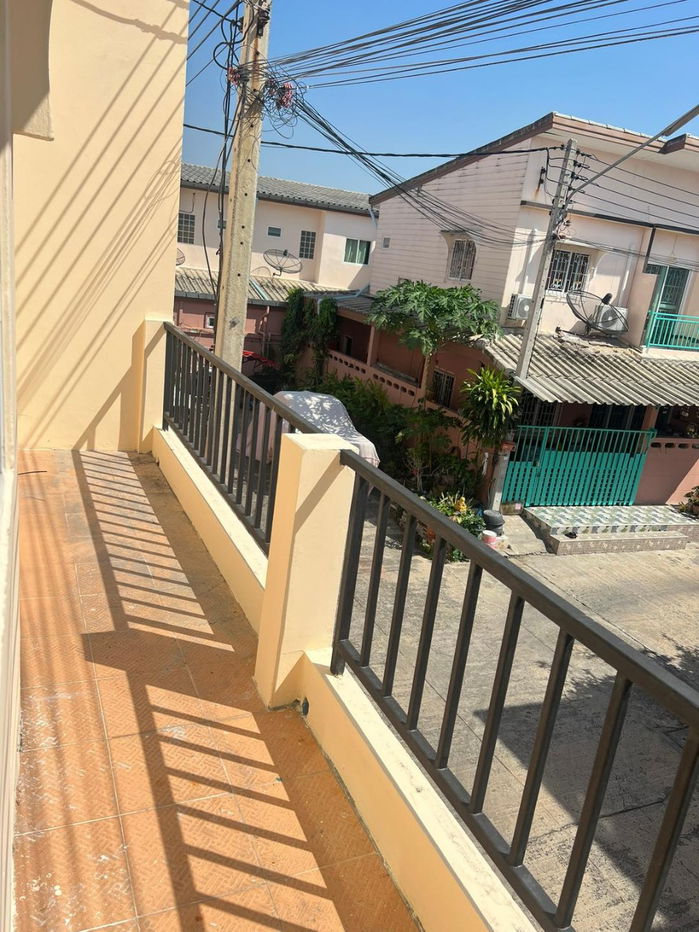 รูป 🏡 𝗛𝗢𝗨𝗦𝗘 𝗙𝗢𝗥 𝗦𝗔𝗟𝗘 | ทาวน์โฮม 3 ชั้น Petch Tawi Buddhamonthon Sai 5 หมู่บ้านเพชรทวี พุทธมณฑล สาย 5 ⚡️ - รูปที่ 14/15