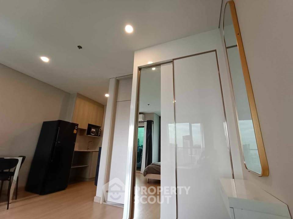 picture Studio Condo at Lumpini Park Phahon 32 near BTS Sena Nikhom (ID 2463618) - 6/8