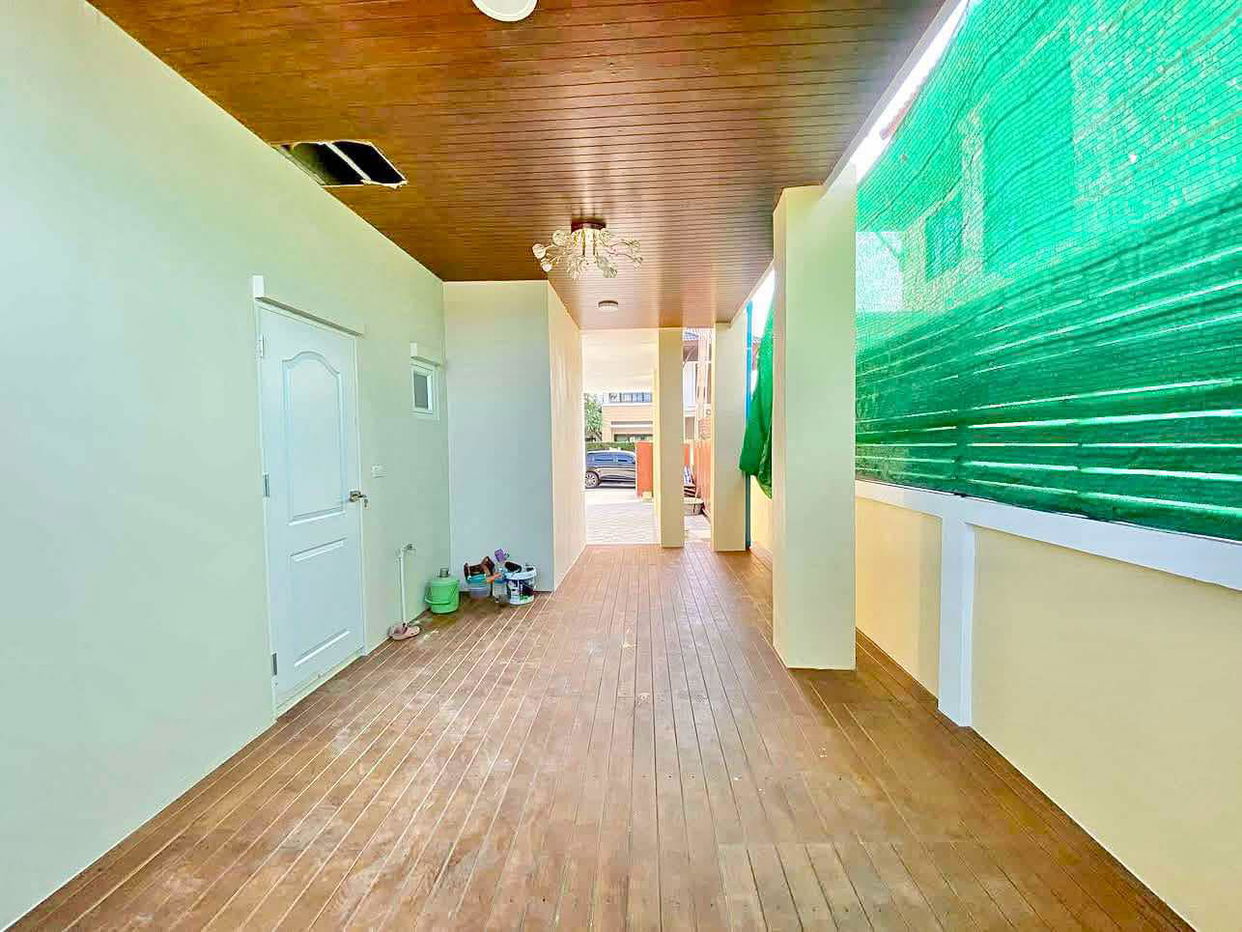 picture Two-Storey House for Sale in Nong Prue - 3/14