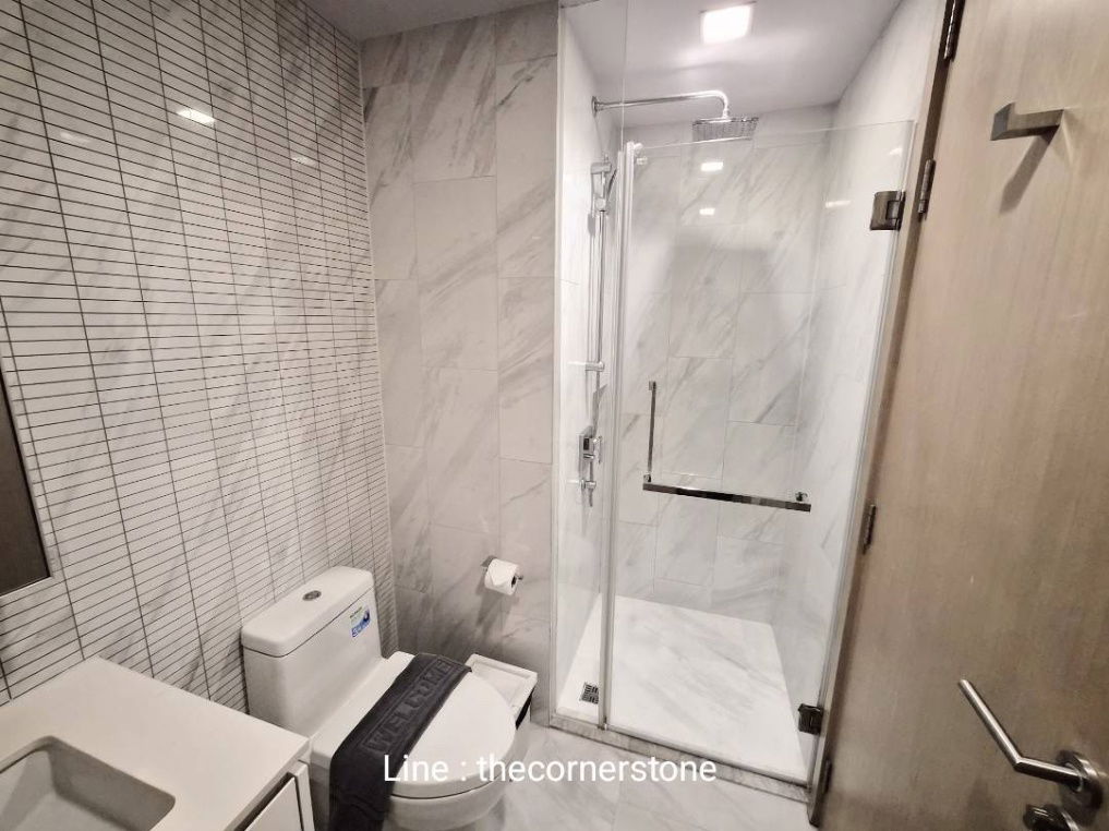 รูป ขายด่วน ❗️ราคาดีสุดๆ⚡️คอนโดย่านใจกลางสุขุมวิท✨“ 𝐇𝐲𝐝𝐞 𝐒𝐮𝐤𝐡𝐮𝐦𝐯𝐢𝐭 𝟏𝟏 “✨Studio ขนาด 34.24 ตร.ม. [251443] - รูปที่ 14/16