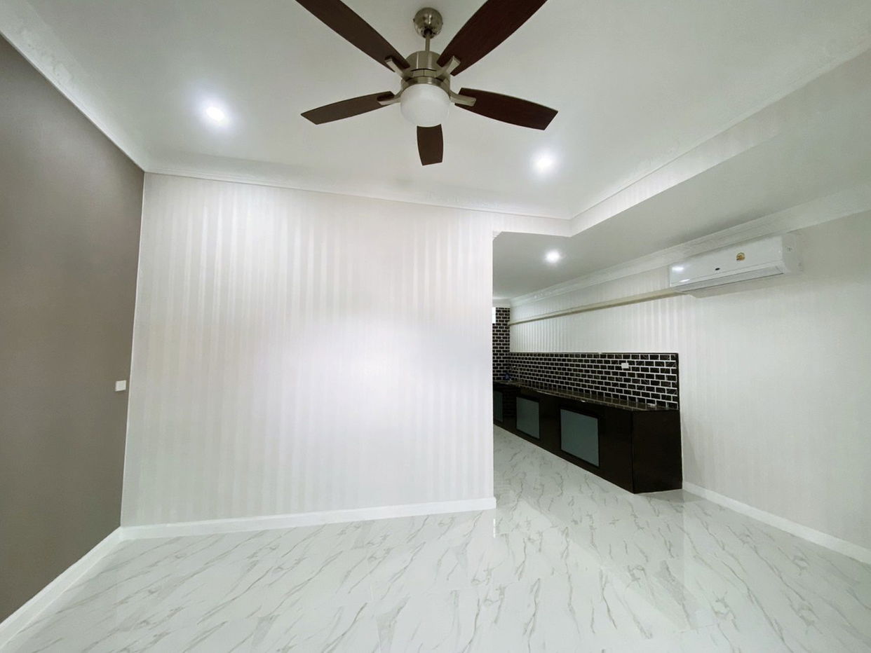 รูป ขายบ้าน 6 ห้องนอนในพัทยาใต้ - รูปที่ 6/17