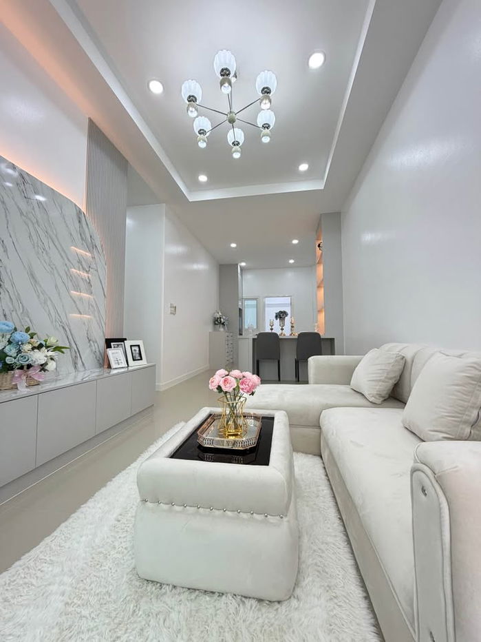 รูป ขายทาวน์เฮ้าส์ ซอยเนินพลับหวาน พร้อมเฟอร์นิเจอร์ครบชุด - รูปที่ 6/20