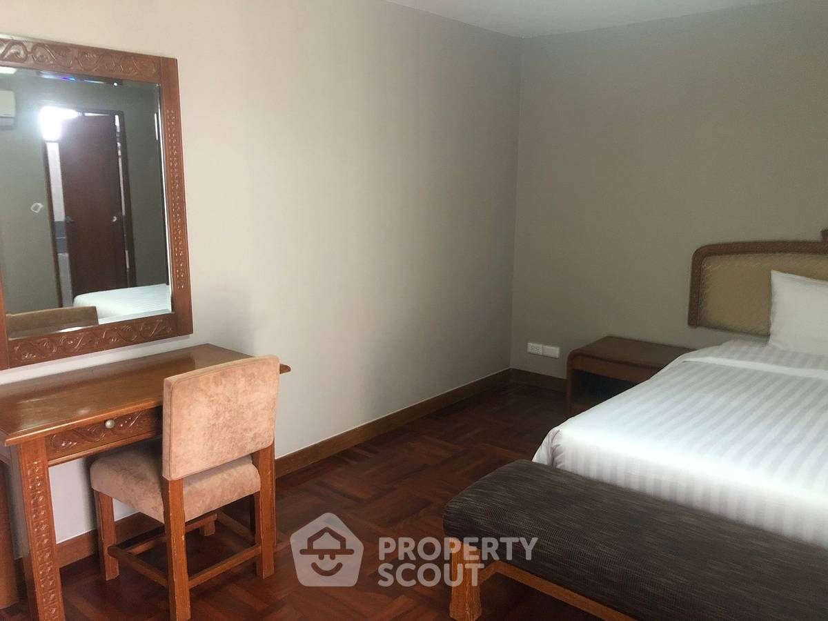 รูป คอนโด 2-ห้องนอน ที่ ยูไนเต็ด ทาวเวอร์ ใกล้ BTS ทองหล่อ (ID 2009622) - รูปที่ 12/25