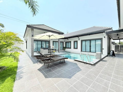 วิลล่าพูลชั้นเดียวสไตล์โมเดิร์น – สยามคันทรีคลับ