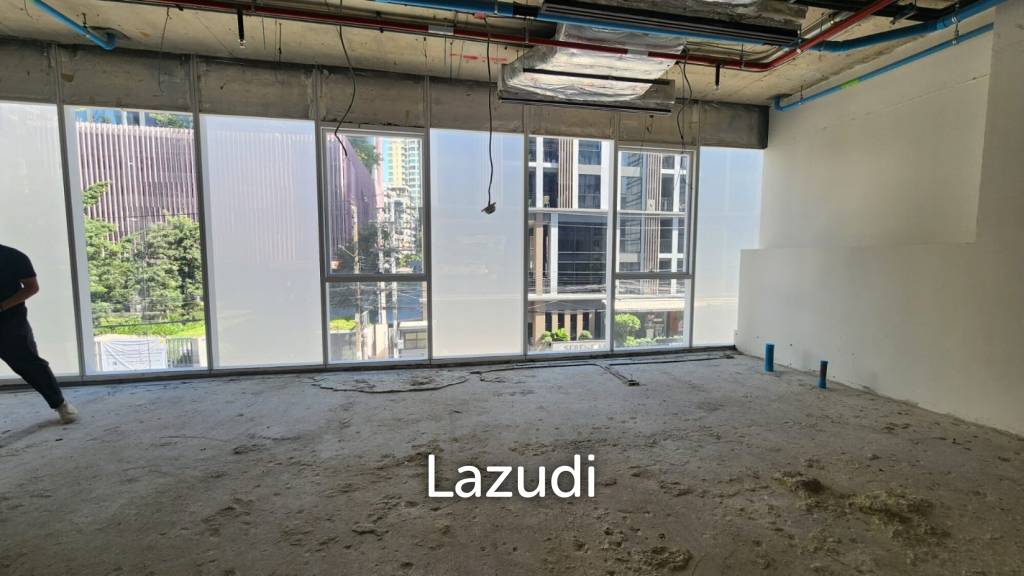 รูป Retail Space in The Strand Thonglor Bangkok - รูปที่ 8/9