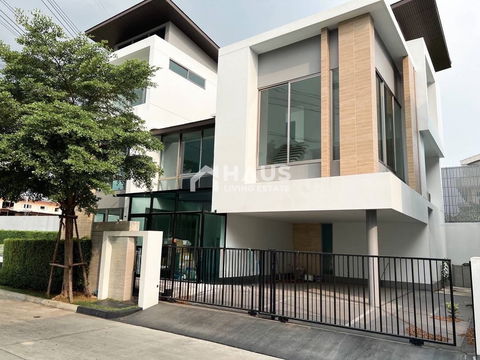 Nirvana Beyond Rama 2 / 4 Bedrooms #HRM2014