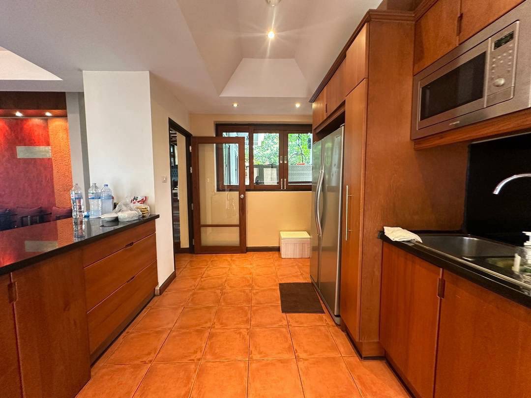 รูป ขายวิลล่าหรูพร้อมสระว่ายน้ำ – จอมเทียน - รูปที่ 9/18