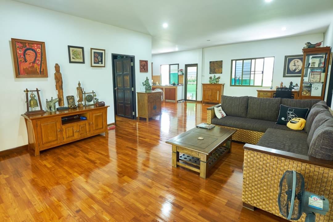 รูป 3 Bedrooms East Pattaya House for Sale - รูปที่ 1/11
