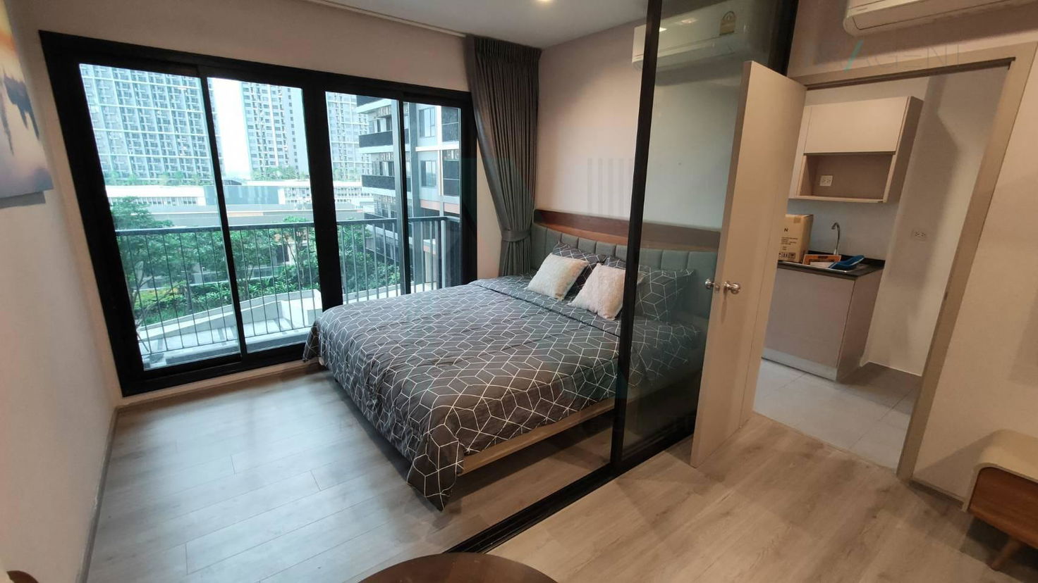 picture 🚩 For Rent Condo THE POLITAN RIVE Building 1, Floor 11,1 bed room, Room size 30 sqm - 2/8