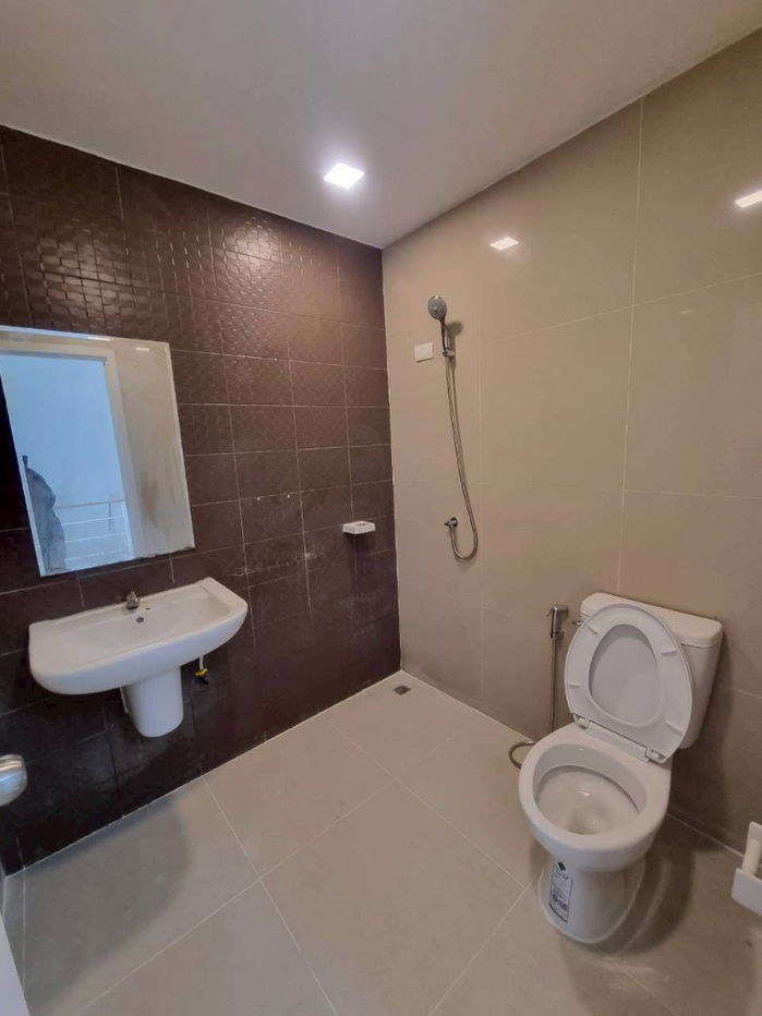 รูป 🏡 𝗛𝗢𝗨𝗦𝗘 𝗙𝗢𝗥 𝗦𝗔𝗟𝗘 | ทาวน์โฮม 2 ชั้น หลังมุม Pruksa Ville 77 พุทธมณฑลสาย 4 ⚡️ - รูปที่ 15/15