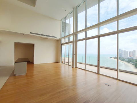 Exclusive Penthouse at The Cove Pattaya for Sale