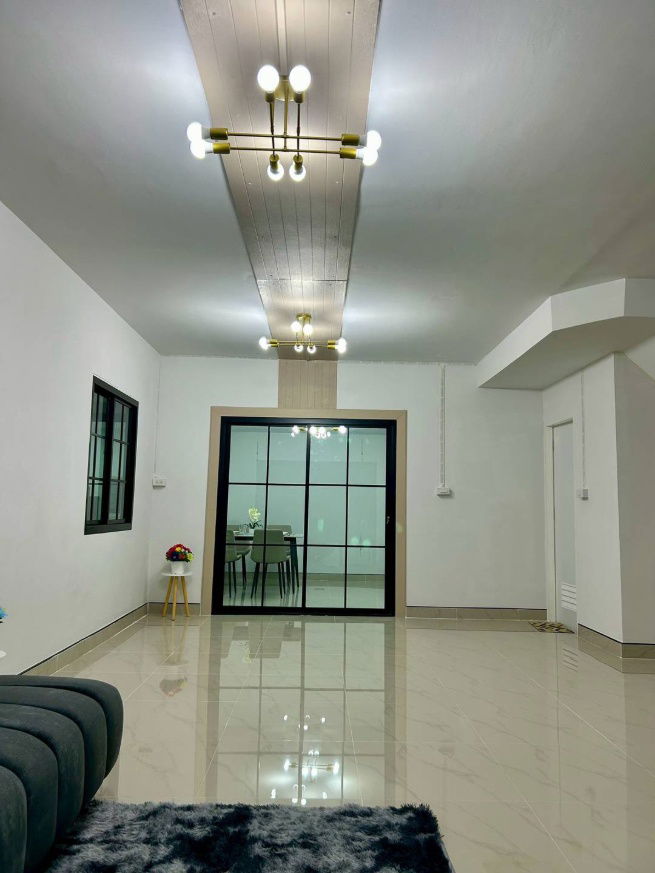 รูป โปรแรงลด 300,000 บาท! ฟรีโอน! บ้านแฝด 2 ชั้น พฤกษา 19 วัดลาดปลาดุก | 6 นอน 38.5 ตร.วา จอดรถ 4 คัน! | เพียง 2.89 ลบ. - รูปที่ 9/21