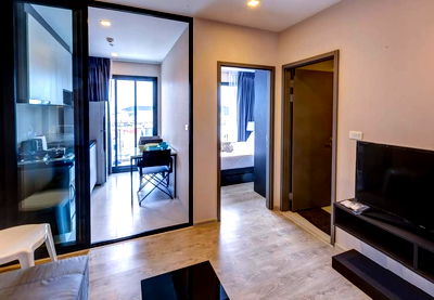 Condos for sale Soi Buakhao : The Base Central Pattaya for Sale