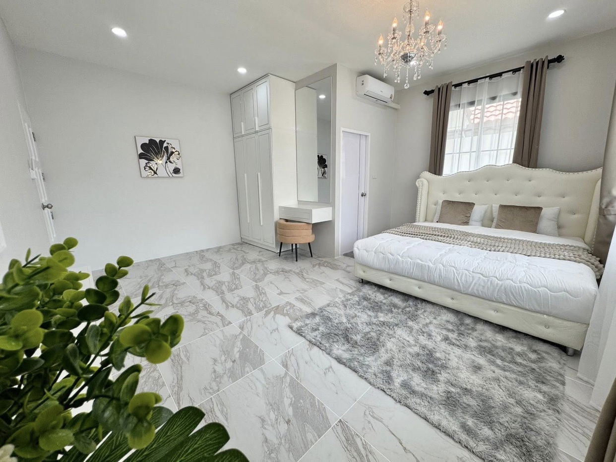 picture Single House for Sale – Khao Noi, Central Pattaya - 13/15