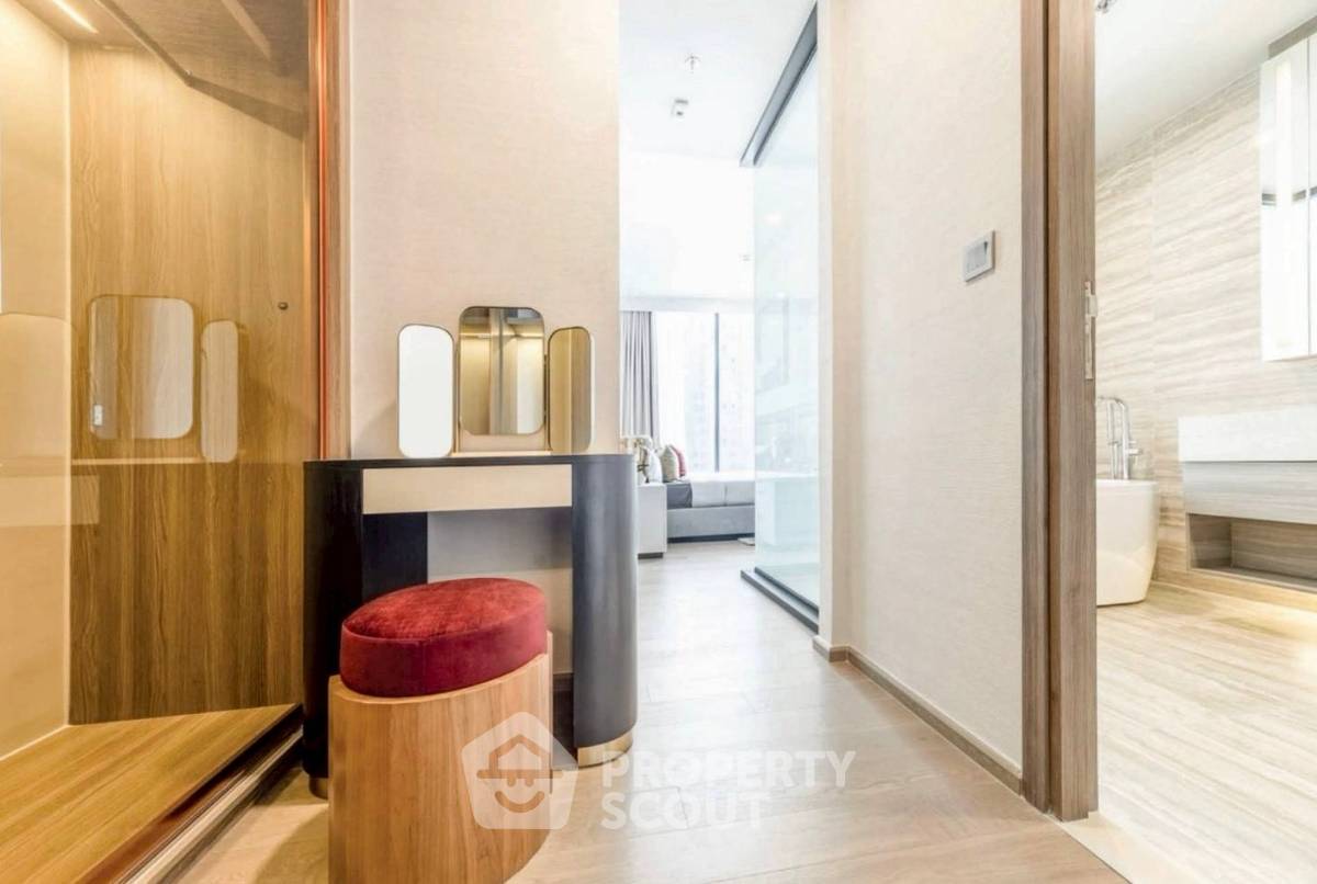 picture 2-BR Condo at Celes Asoke near MRT Sukhumvit (ID 2460447) - 12/12