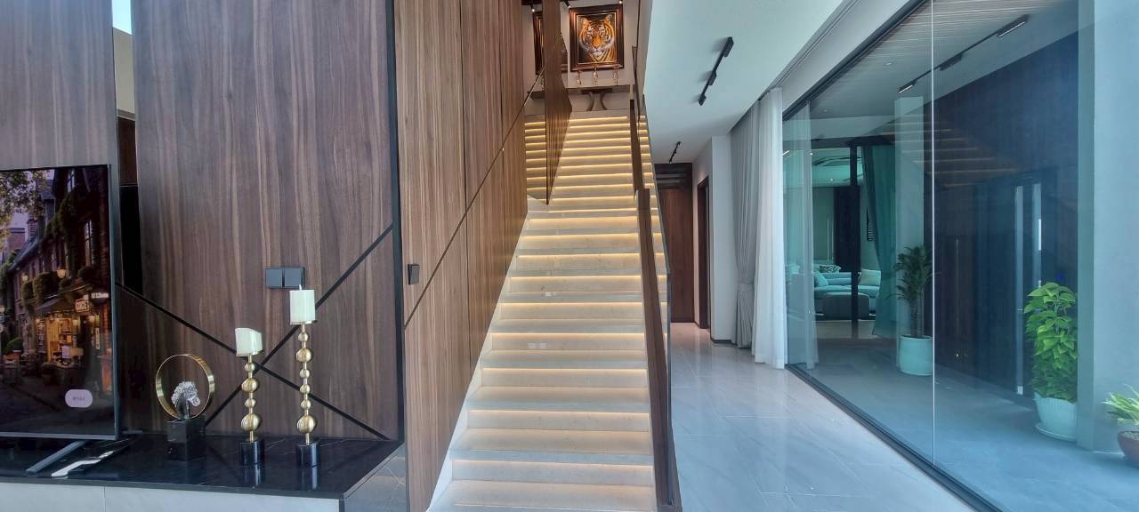 รูป ขายวิลล่าหรูในเขาตาโล พัทยา - รูปที่ 9/19