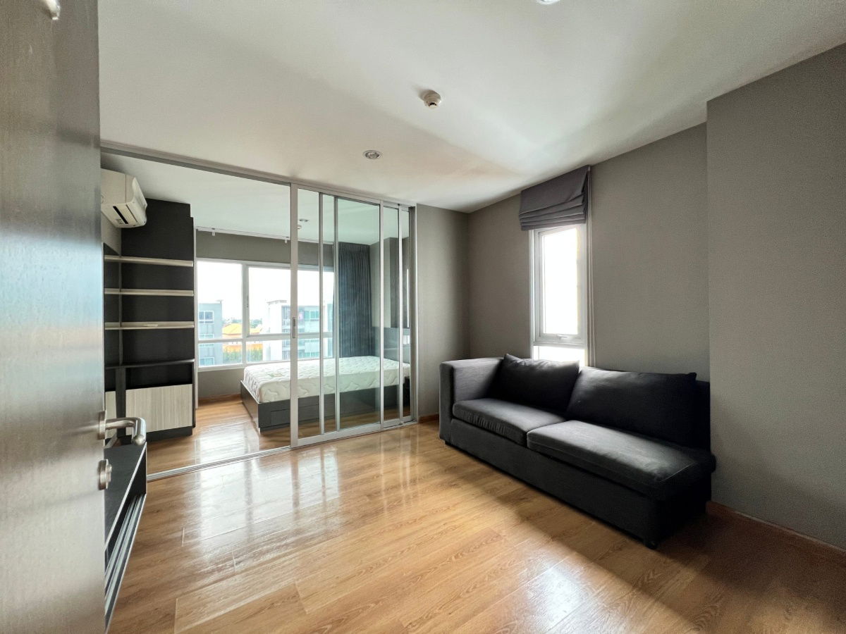 รูป JK 5253098 : ฮอลล์มาร์ค แจ้งวัฒนะ - รูปที่ 8/16