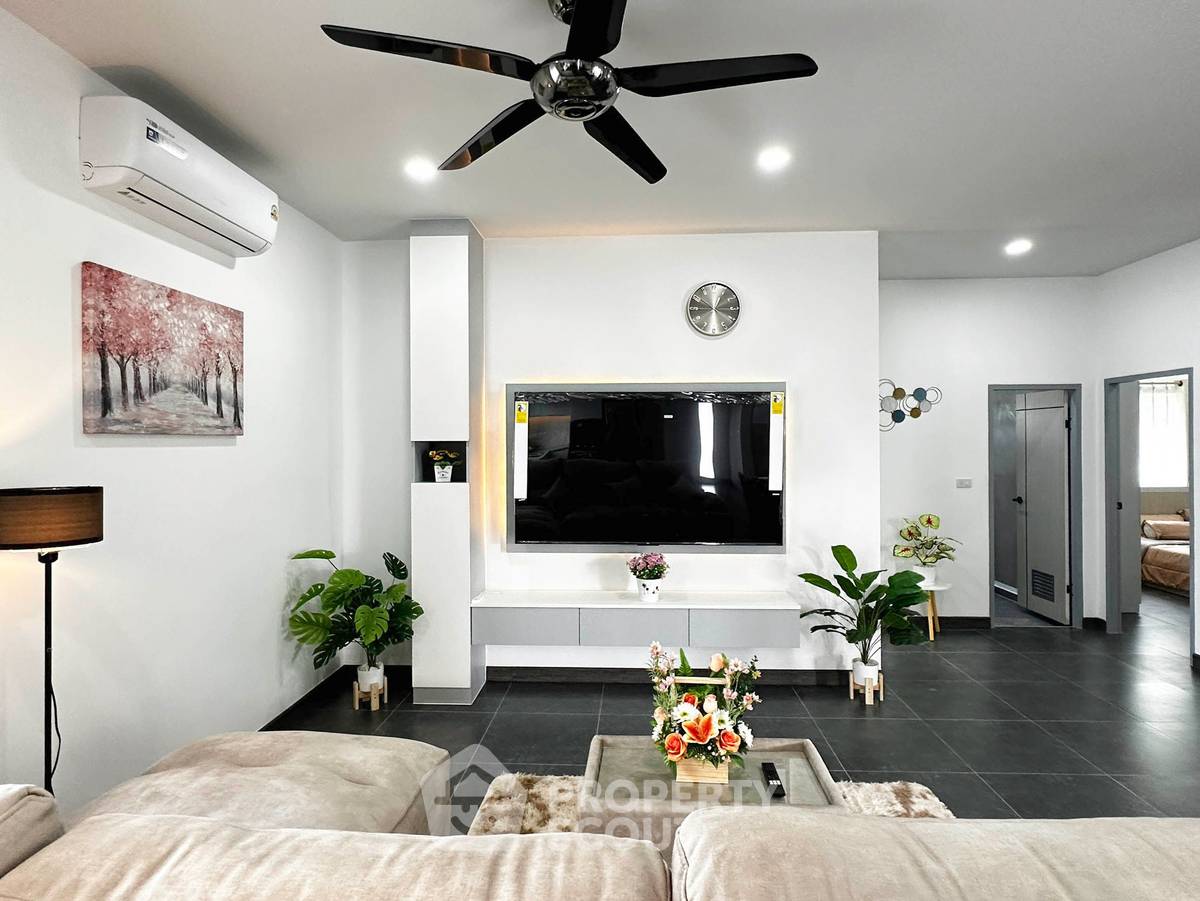 รูป วิลล่า 3-ห้องนอน ใน หินเหล็กไฟ (ID 2461735) - รูปที่ 14/30