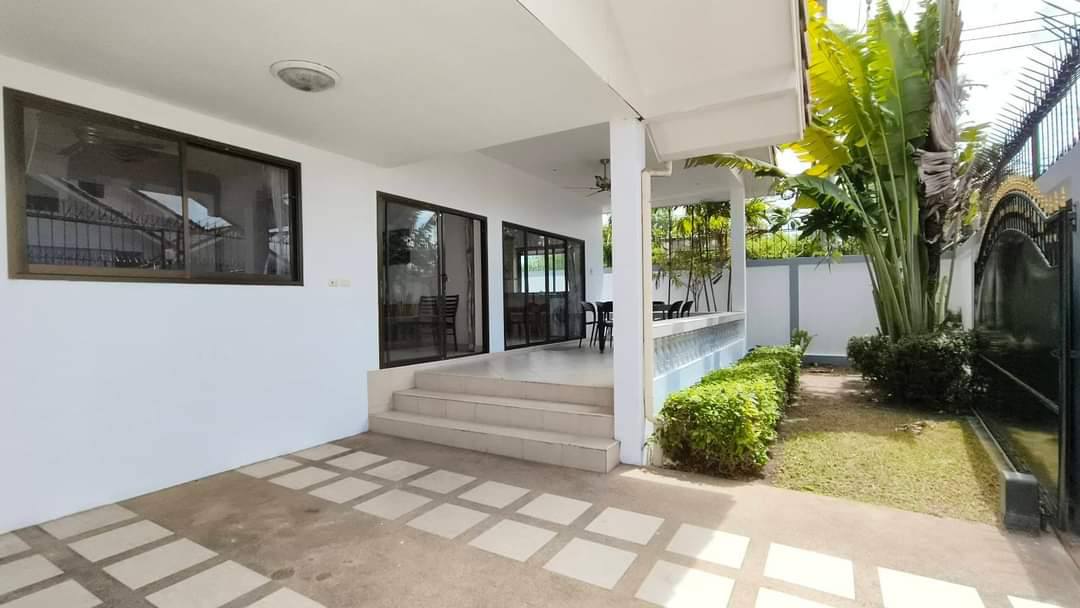 รูป ขายพูลวิลล่า 3 ห้องนอน ใน จอมเทียน - รูปที่ 11/17