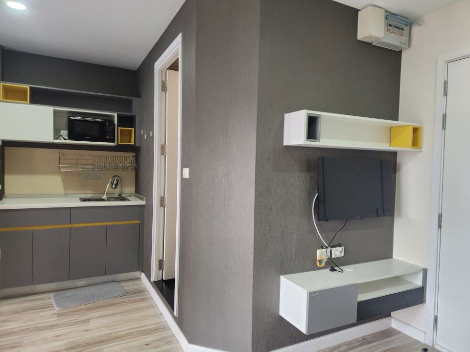 picture Move-in Ready Condo in Ayutthaya — Plus Condo Ayutthaya Park (Building A, 4th Floor). Fully furnished - 6/18