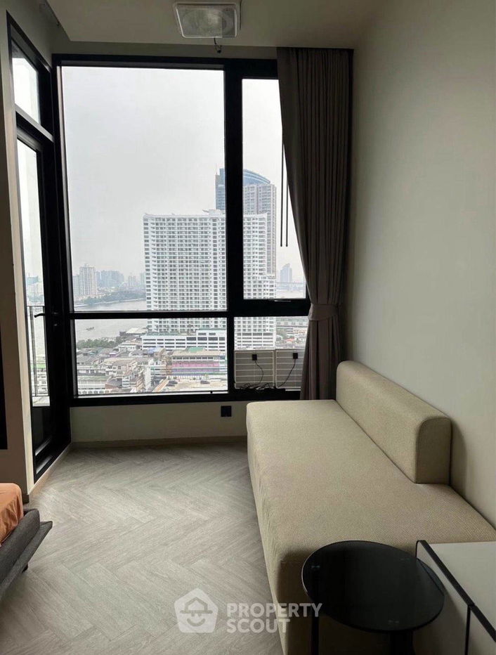picture Studio Condo at Chapter Charoennakhorn - Riverside near BTS Krung Thon Buri (ID 2463110) - 3/5
