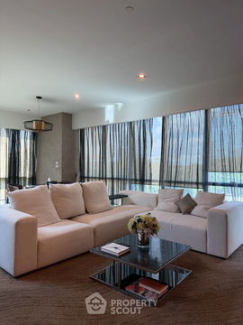 2-BR Condo at The Room Sukhumvit 21 near MRT Sukhumvit (ID 2440220)