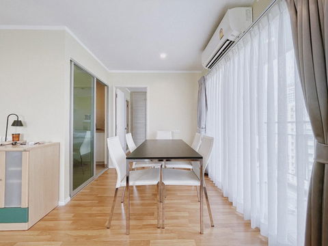 ให้เช่า คอนโด ลุมพินี พาร์ค พระราม9 - รัชดา MRT พระราม 9 MRT rama 9 1.5 กม.