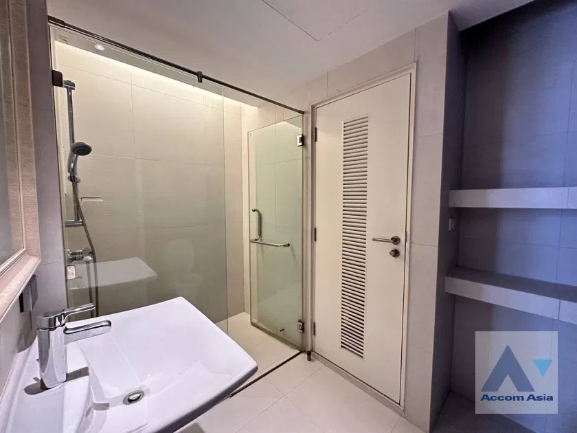 รูป 🔼🔽 AccomA 📩 Elegant family-friendly condo with garden balcony (13000952) - รูปที่ 14/16